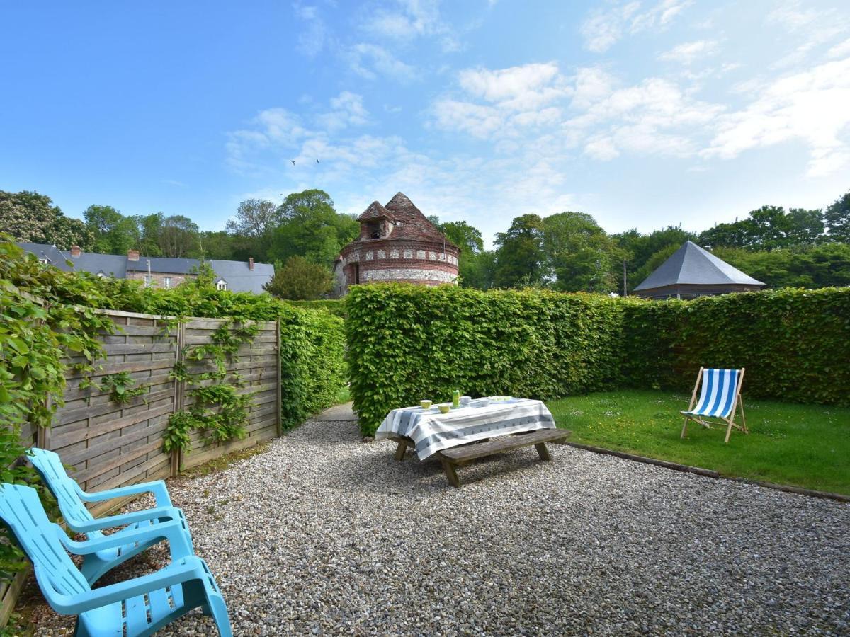 Classic Cottage In Le Bourg-Dun With Garden Exteriér fotografie